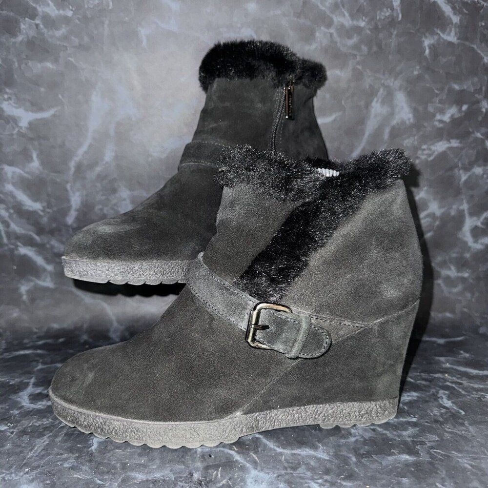 Aquatalia Cameron Wedge Bootie Black Suede Faux-Fur-Trimmed Womens Size 10 (41)